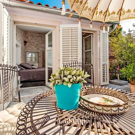 Vakantiehuis Seaview House Rosali